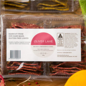 Oliver Lane Crispbread Beetroot, Pomegranate & Fennel Food Service (200g)